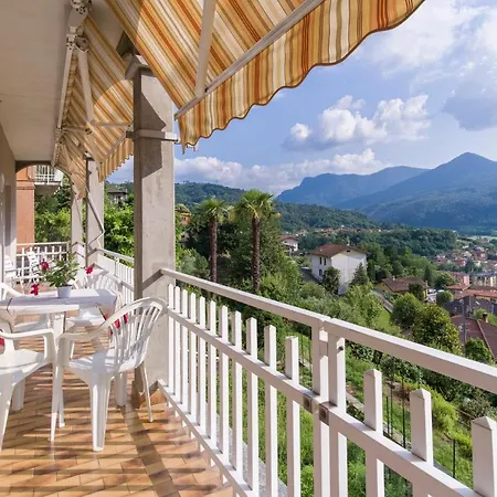 Cozy With View Lejlighed Luino