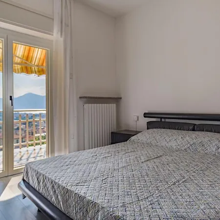 Cozy With View Lejlighed Luino
